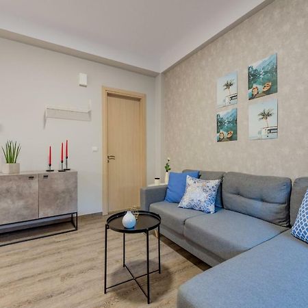 Stylish & Bright Apartment In The City Centre Zakynthos Town Exterior photo