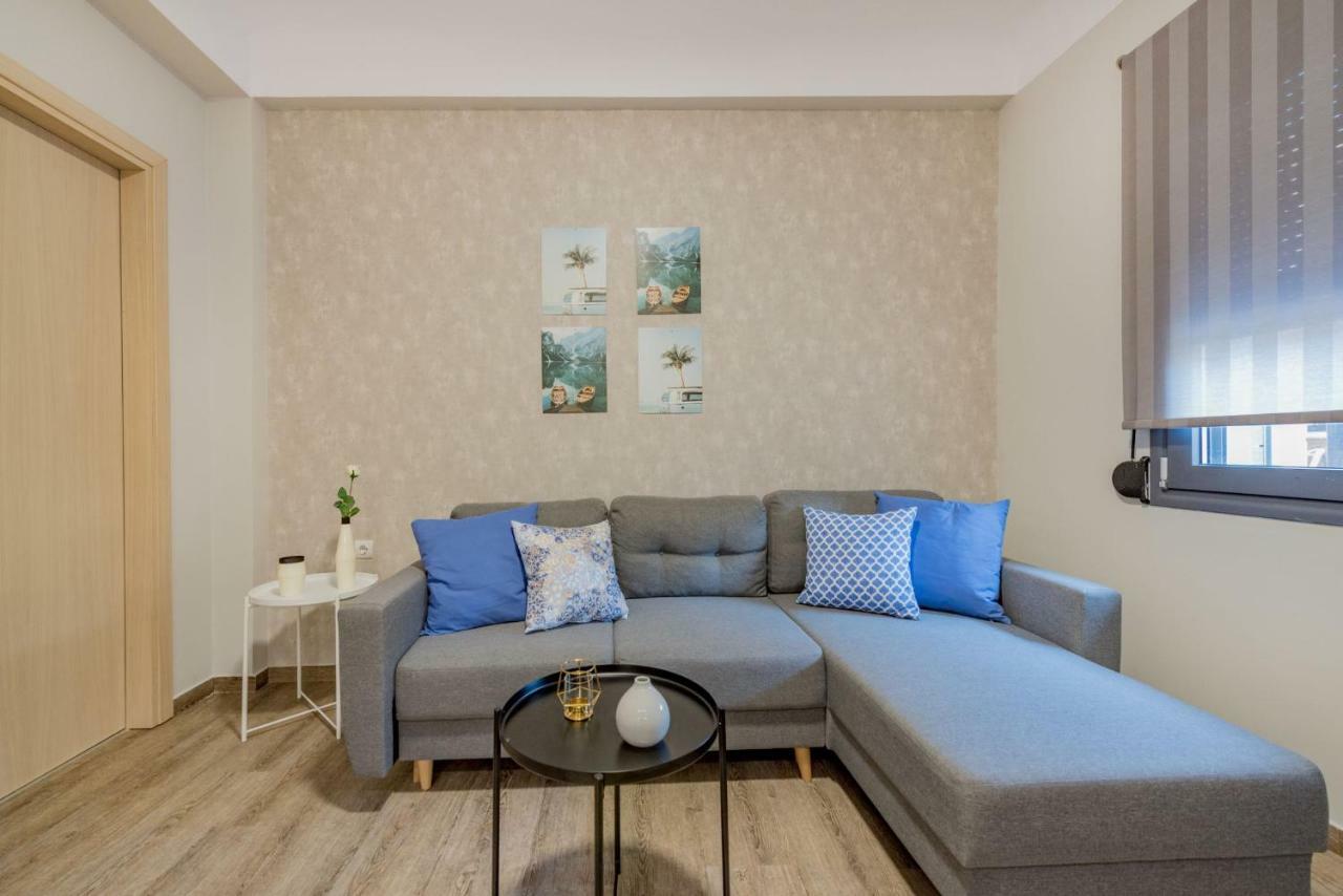 Stylish & Bright Apartment In The City Centre Zakynthos Town Exterior photo